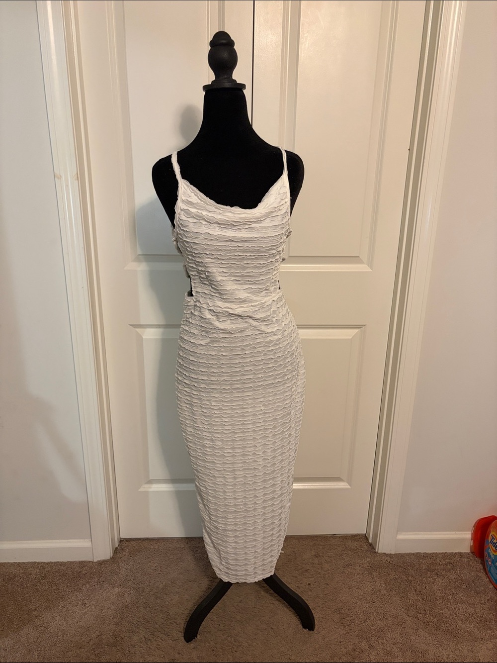 White Textured Sleeveless Maxi Dress